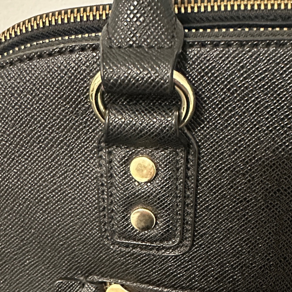Aldo Elegant Black Handbag w Gold Hardware. NWOT. - Picture 11 of 16
